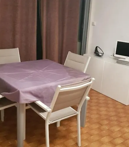 Naturiste Relax Héliopolis E 88 * Agde