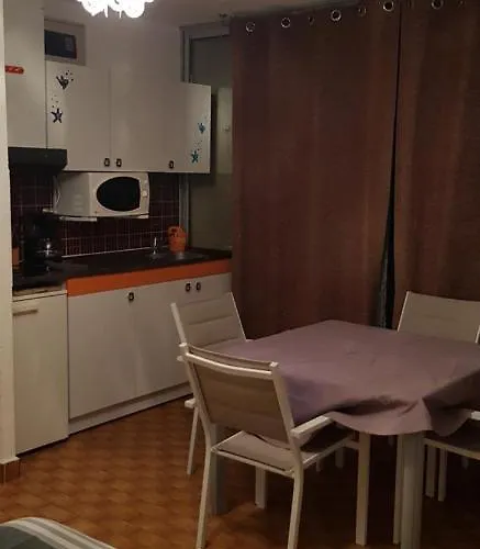 Apartment Naturiste 